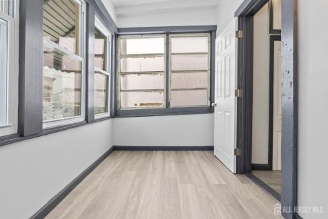 211 N 13th Street Newark NJ 07107