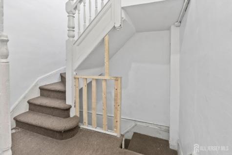 211 N 13th Street Newark NJ 07107