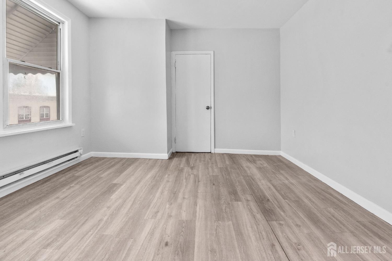 211 N 13th Street Newark NJ 07107