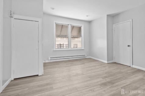 211 N 13th Street Newark NJ 07107