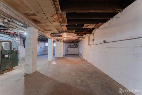 211 N 13th Street Newark NJ 07107