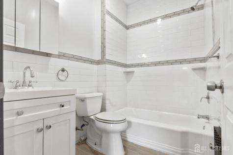 211 N 13th Street Newark NJ 07107