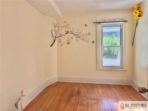 659 S 2nd Street Plainfield NJ 07060