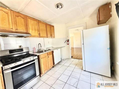 659 S 2nd Street Plainfield NJ 07060