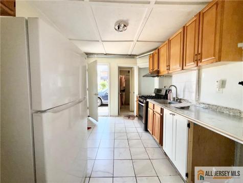 659 S 2nd Street Plainfield NJ 07060