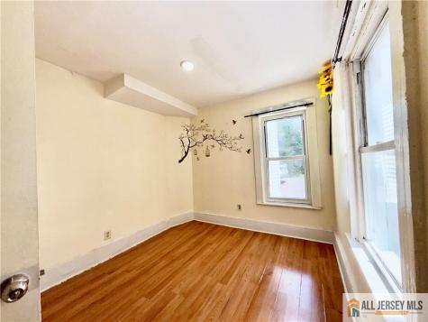 659 S 2nd Street Plainfield NJ 07060