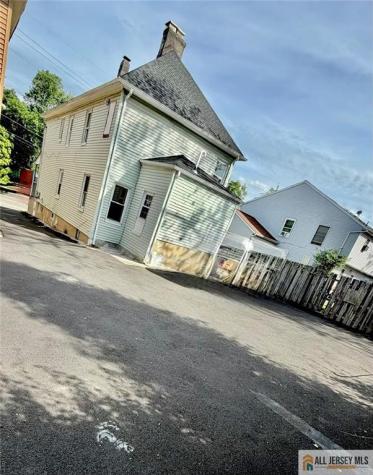 659 S 2nd Street Plainfield NJ 07060