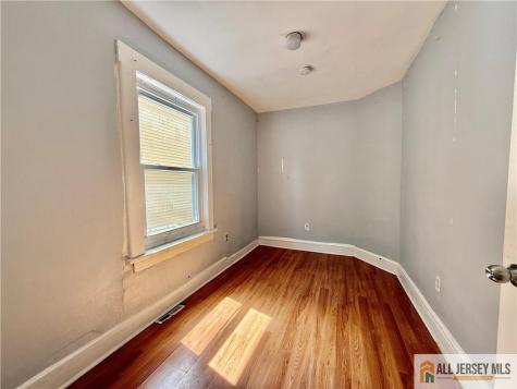 659 S 2nd Street Plainfield NJ 07060