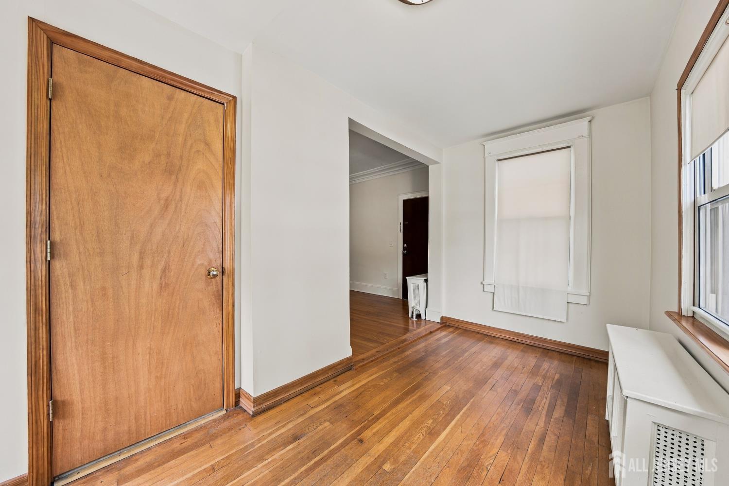 216 Amherst Street Highland Park NJ 08904
