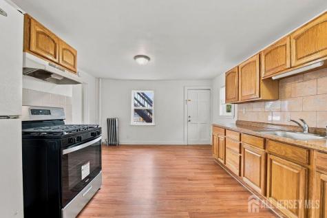 216 Amherst Street Highland Park NJ 08904