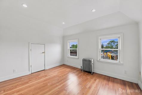 216 Amherst Street Highland Park NJ 08904
