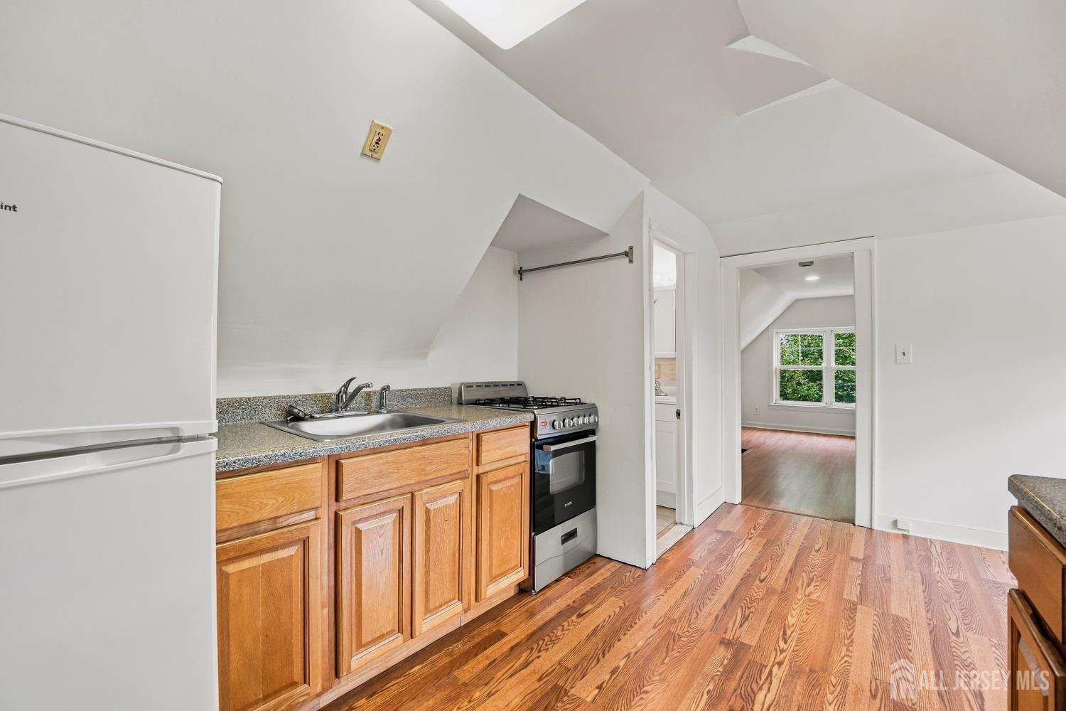 216 Amherst Street Highland Park NJ 08904