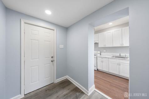 86 S Fulton Street S Woodbridge Proper NJ 07095