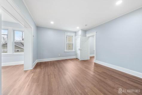 86 S Fulton Street S Woodbridge Proper NJ 07095