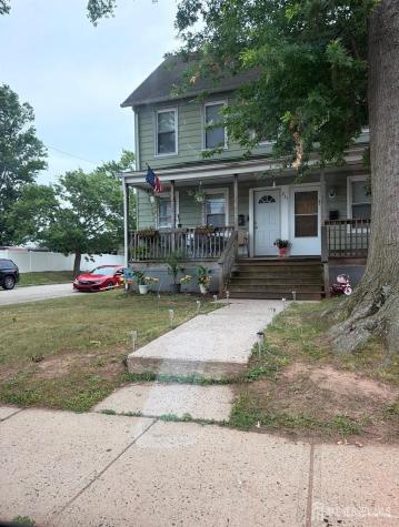 231 Clinton Street Woodbridge Proper NJ 07095