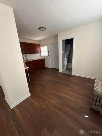 231 Clinton Street Woodbridge Proper NJ 07095
