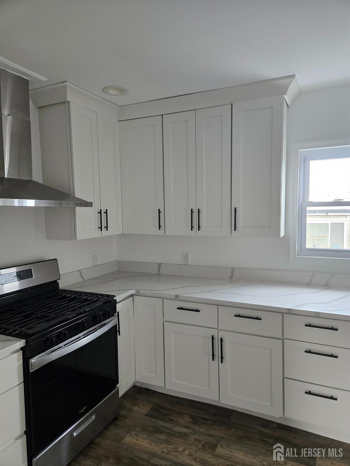39 Union Street Carteret NJ 07008