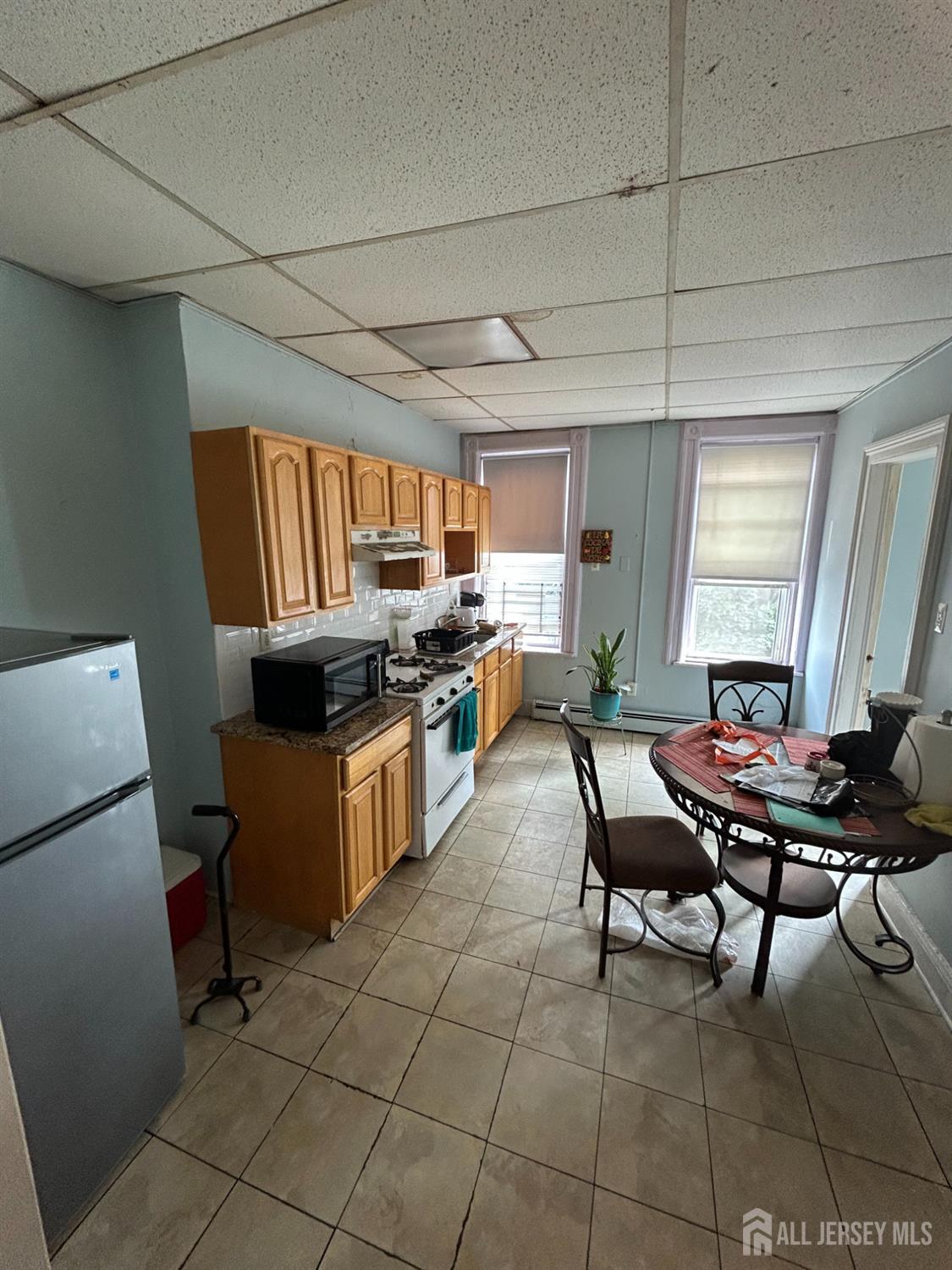 184 Van Horne Street Jersey City NJ 07304