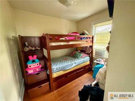 525 S 3rd Avenue Highland Park NJ 08904
