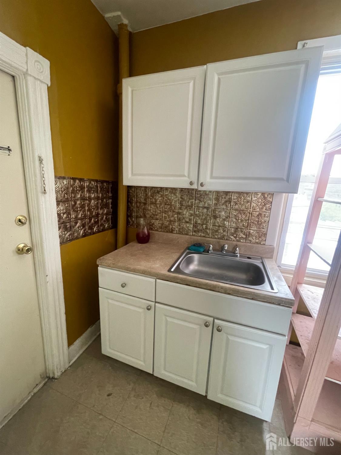 385 Washington Street Perth Amboy NJ 08861