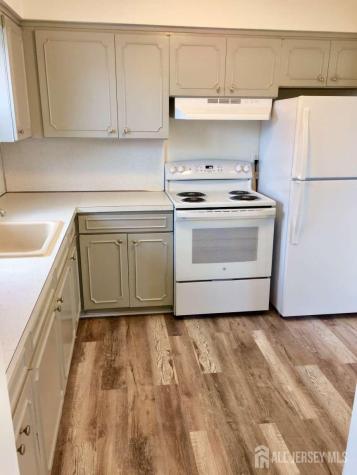 141 Dunbar Avenue Fords NJ 08863
