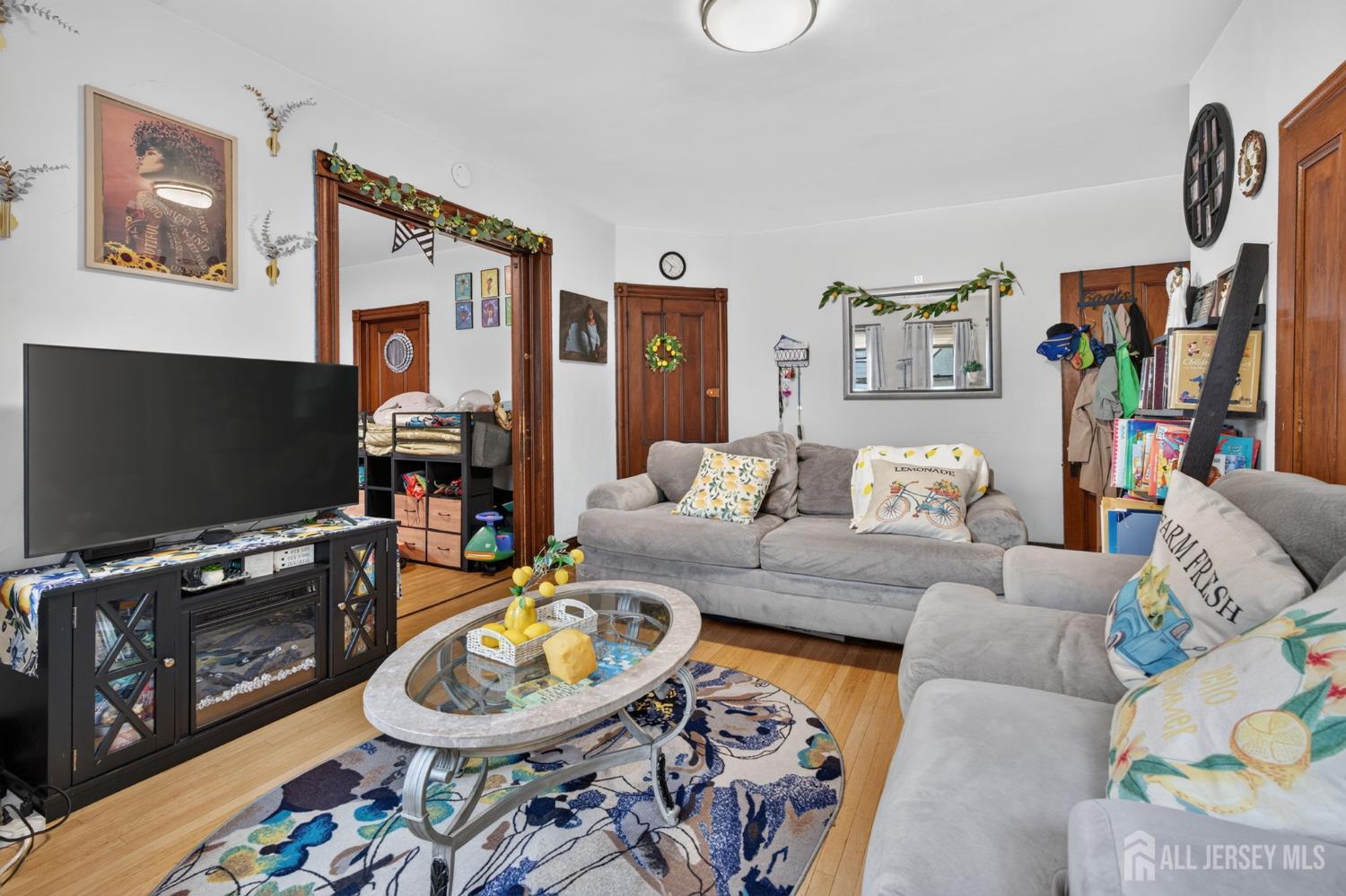 81 Louis Street New Brunswick NJ 08901
