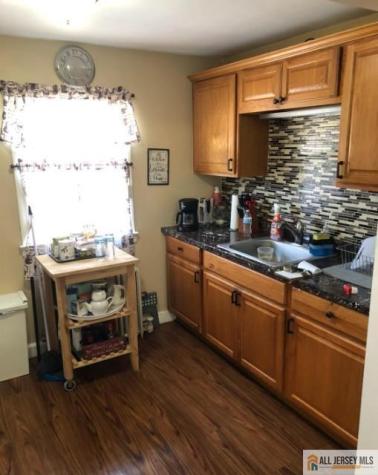 32 Avenel Street Avenel NJ 07001