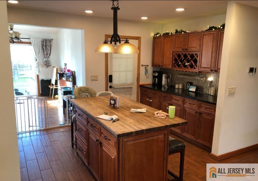32 Avenel Street Avenel NJ 07001