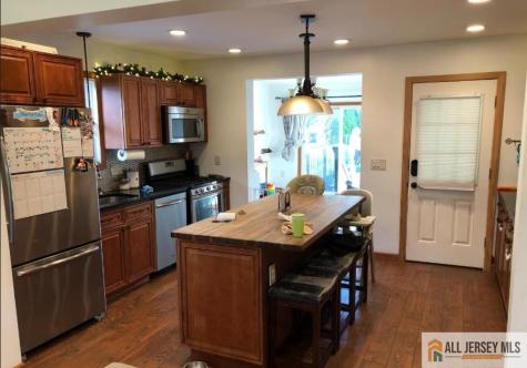 32 Avenel Street Avenel NJ 07001