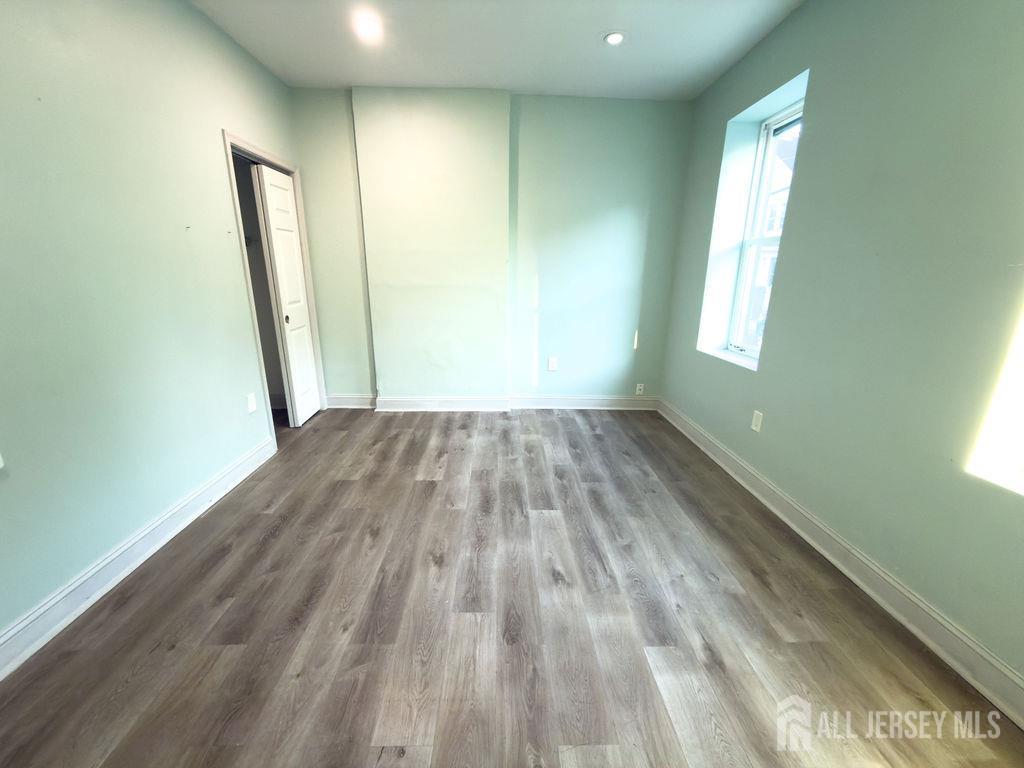24 Sanford Street Trenton NJ 08618