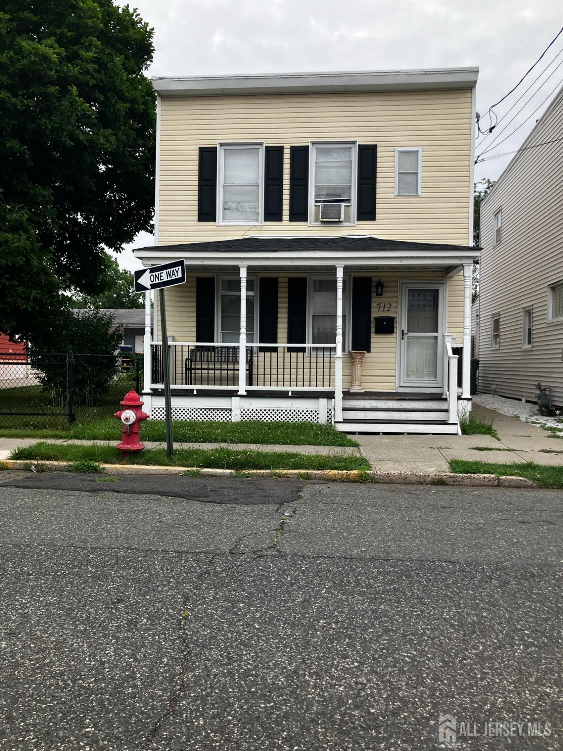 712 Mary Street Perth Amboy NJ 08861