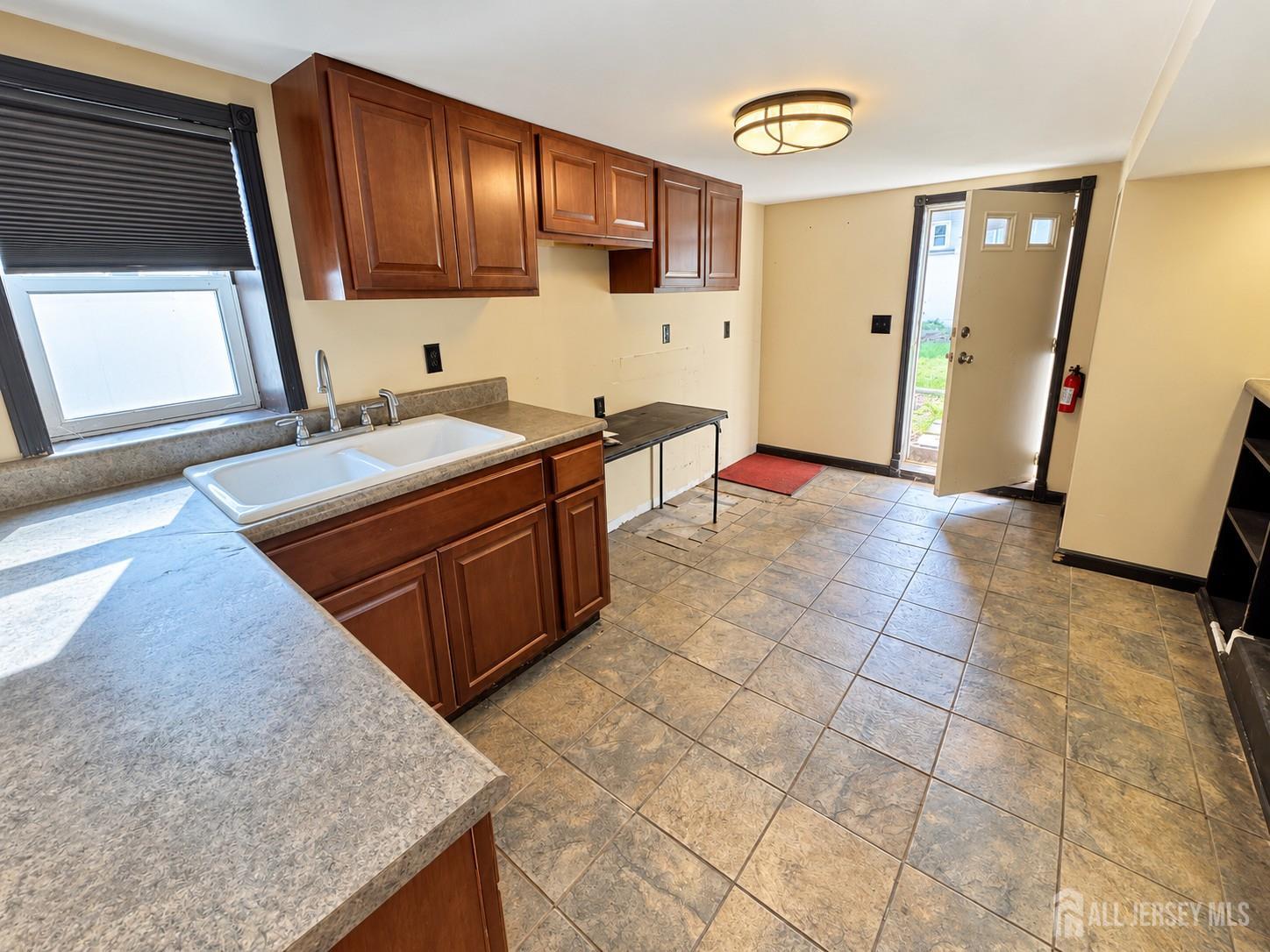 7417 4th Avenue North Bergen NJ 07047