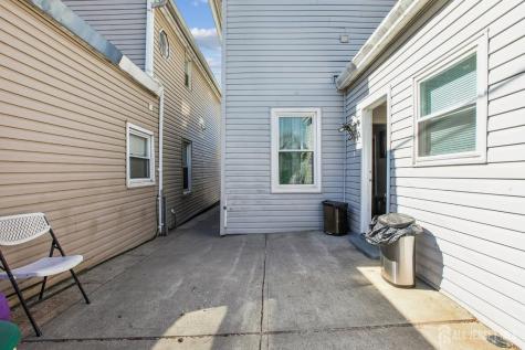 208 Gordon Street Perth Amboy NJ 08861