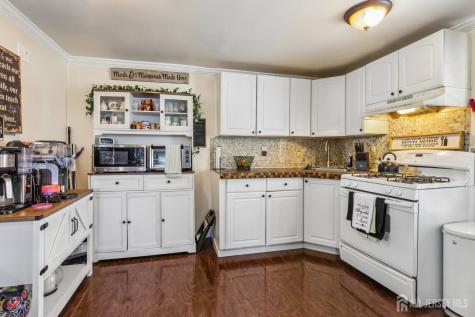 208 Gordon Street Perth Amboy NJ 08861