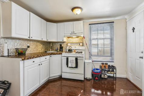 208 Gordon Street Perth Amboy NJ 08861