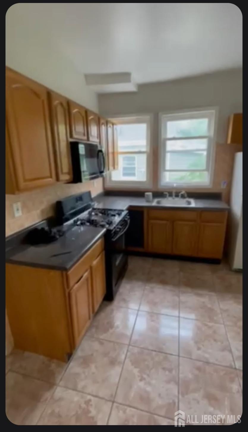 45 Columbia Avenue Newark NJ 07106