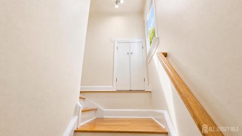 107 Madison Avenue Dunellen NJ 08812