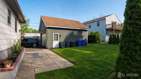 107 Madison Avenue Dunellen NJ 08812