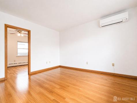 107 Madison Avenue Dunellen NJ 08812