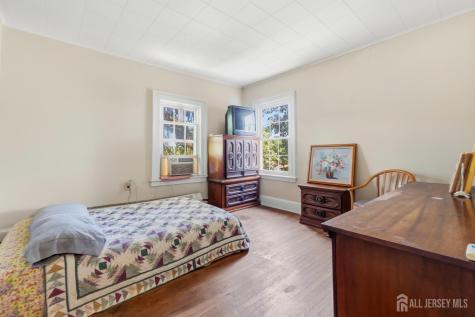 115-117 Harrell Avenue Woodbridge Proper NJ 07095