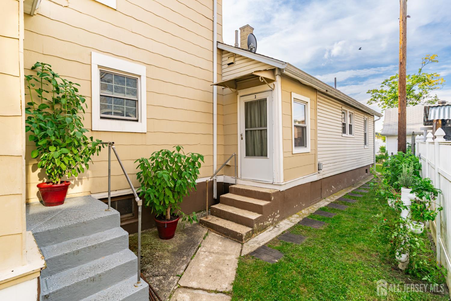 17 George Street South River NJ 08882