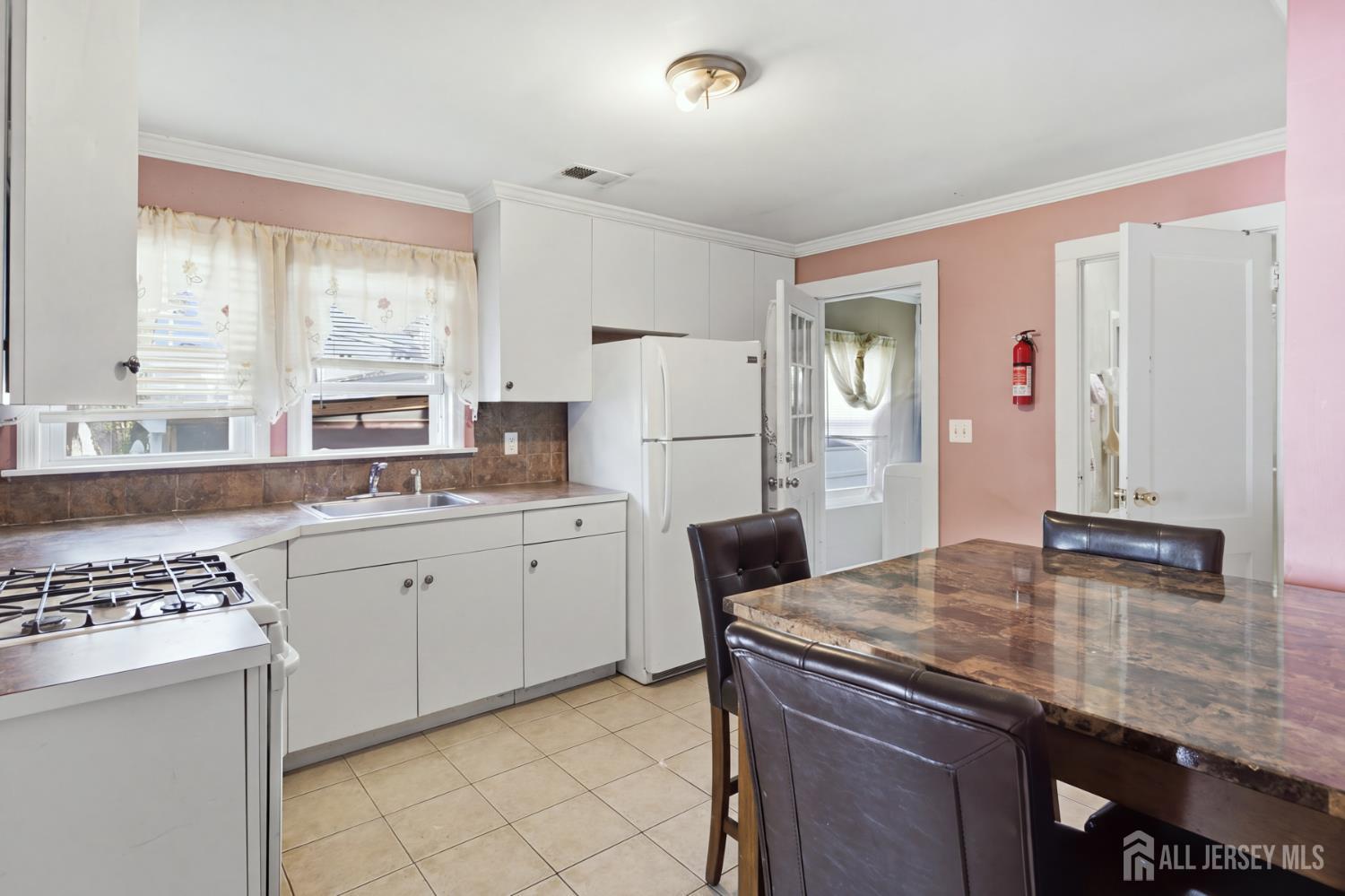 17 George Street South River NJ 08882
