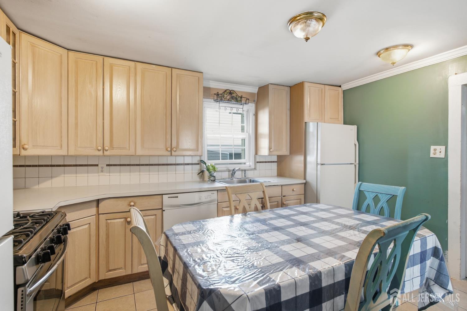 17 George Street South River NJ 08882