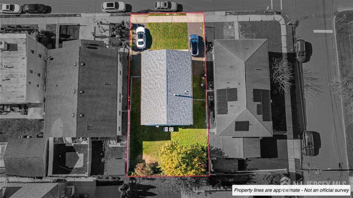 32 Mckinley Avenue Carteret NJ 07008