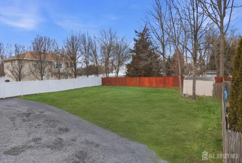 49-B Middlesex Road Old Bridge NJ 07747