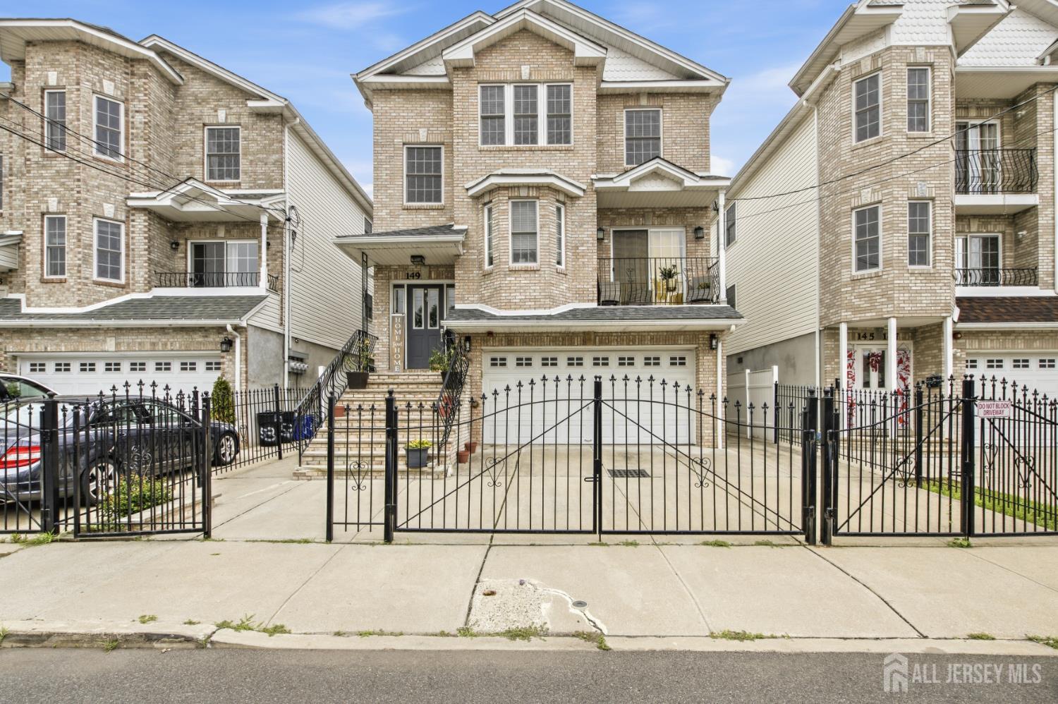 149 Bellair Place Newark NJ 07104