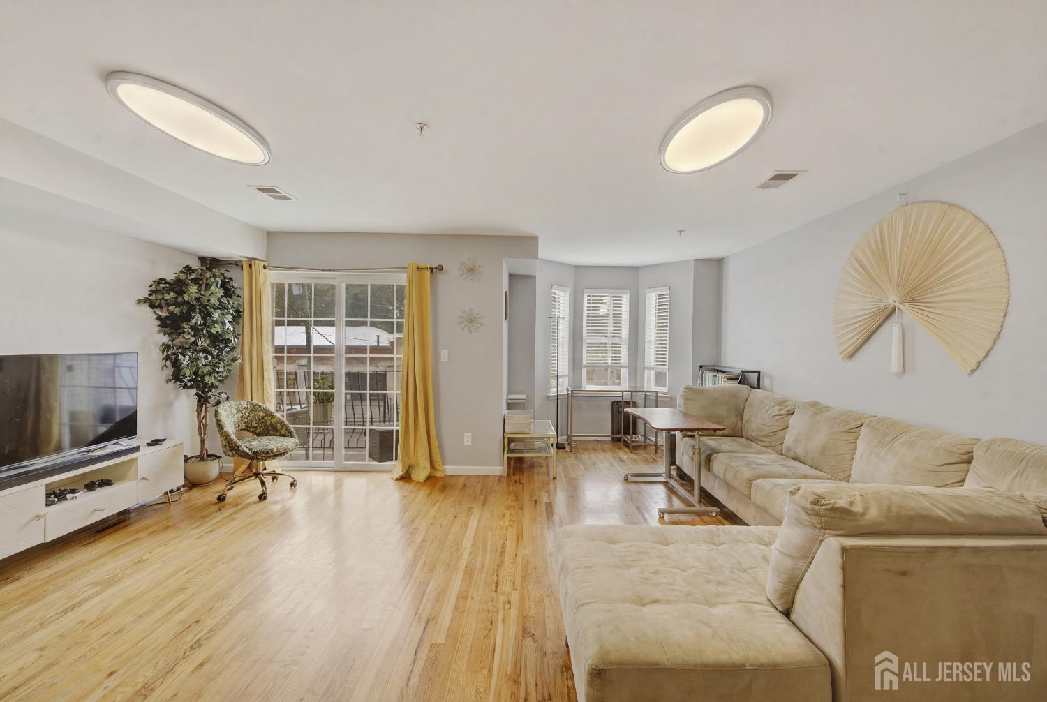 149 Bellair Place Newark NJ 07104