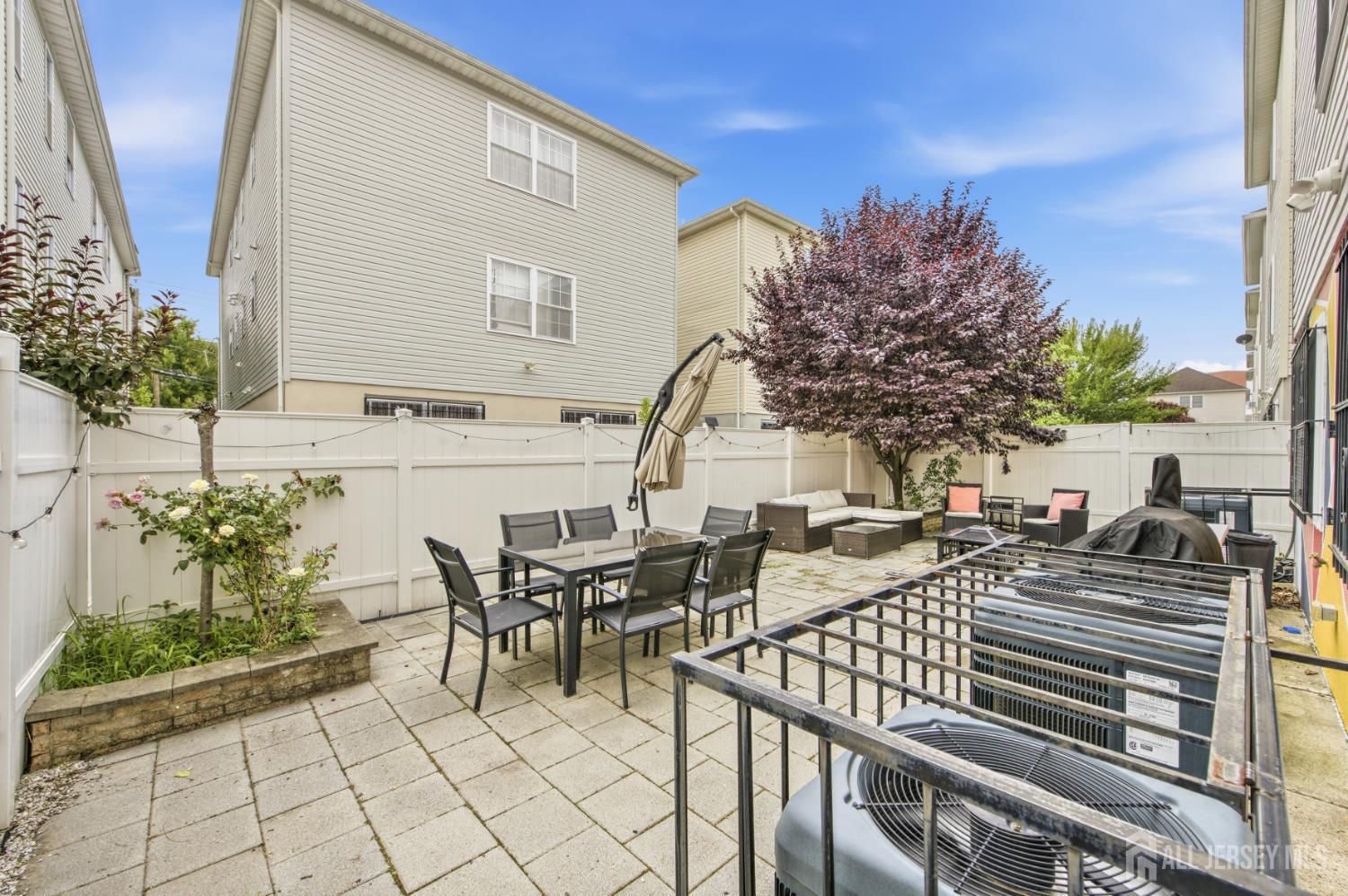149 Bellair Place Newark NJ 07104