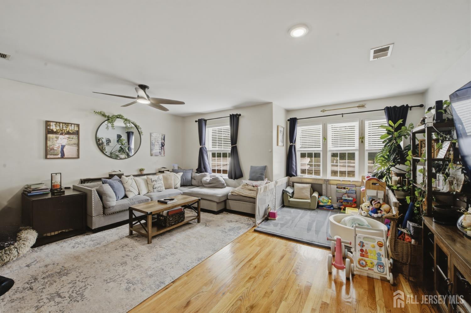 149 Bellair Place Newark NJ 07104