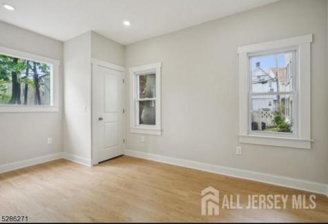 60 Cambridge Street East Orange NJ 07018